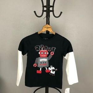**SOLD** NWT Adorable long sleeve Robot Tee